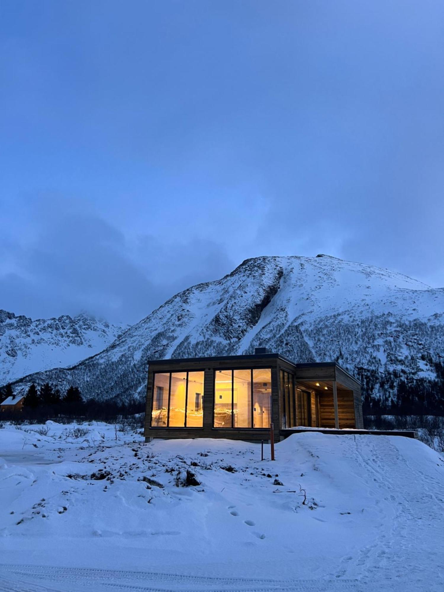 Villa Lyngvaer Luggombu Kleppstad Exterior foto
